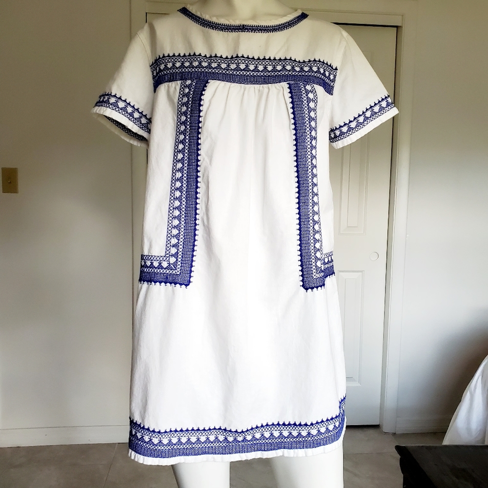 Forever21 embroidered dress M blue and white - Picture 2 of 7
